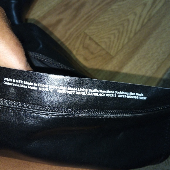 Boots - Picture 6 of 8